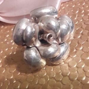 .925 flower ring